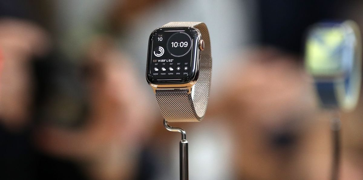 apple-watch-in-store