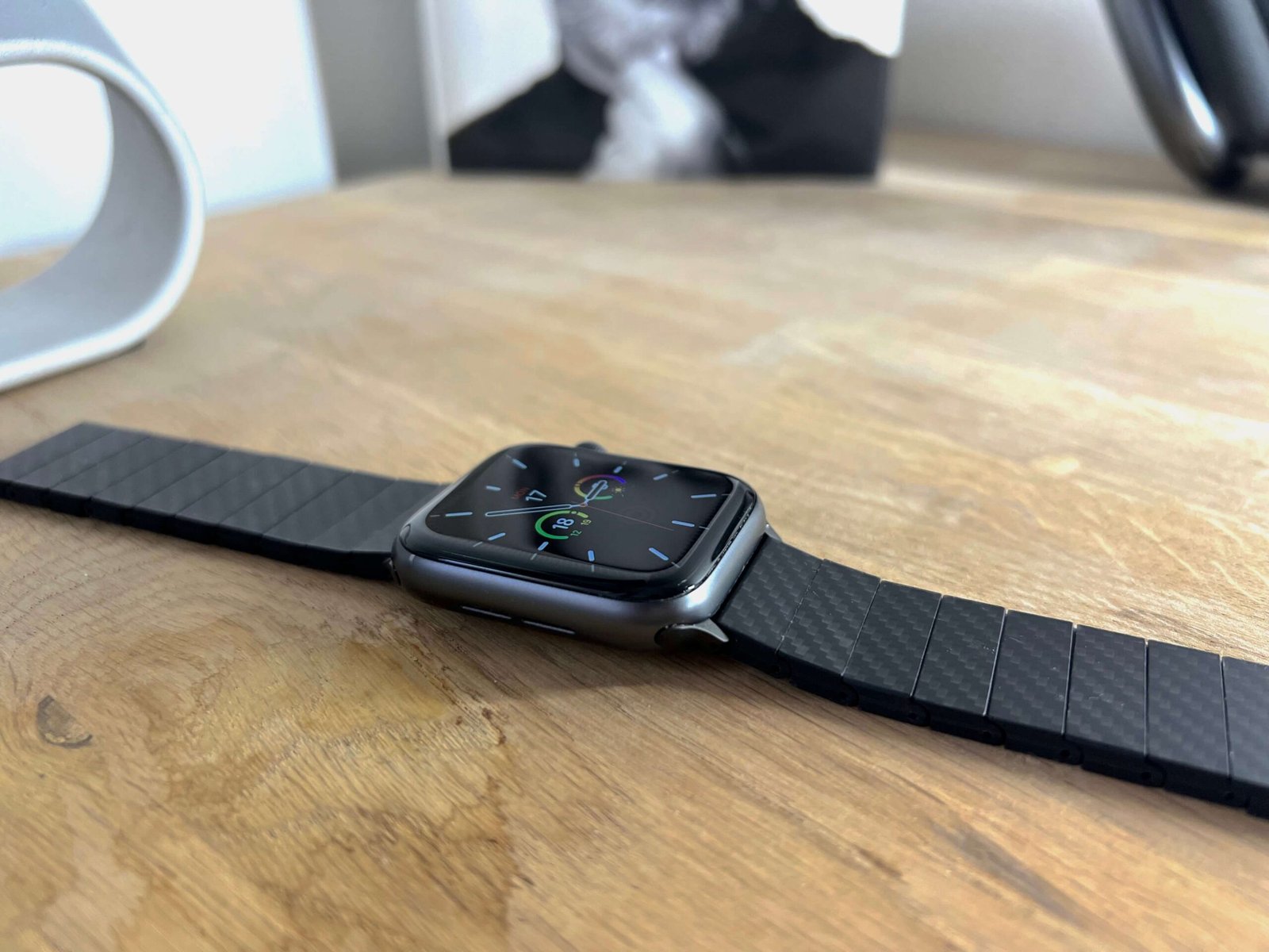 Apple Watch Pitaka Band Flat